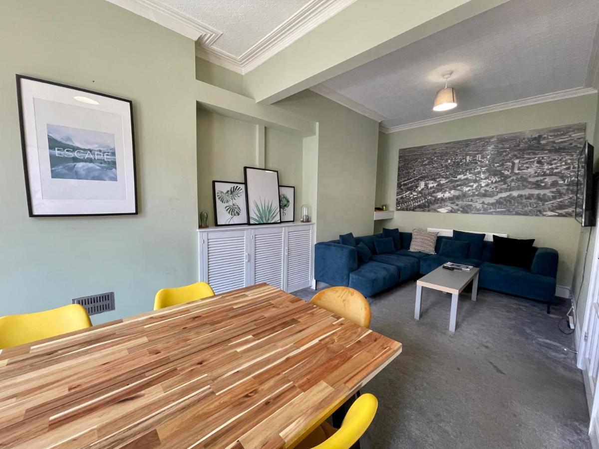 Edwardian City Centre House For Big Groups, Offroad Parking & Hot Tub! Cardiff Buitenkant foto