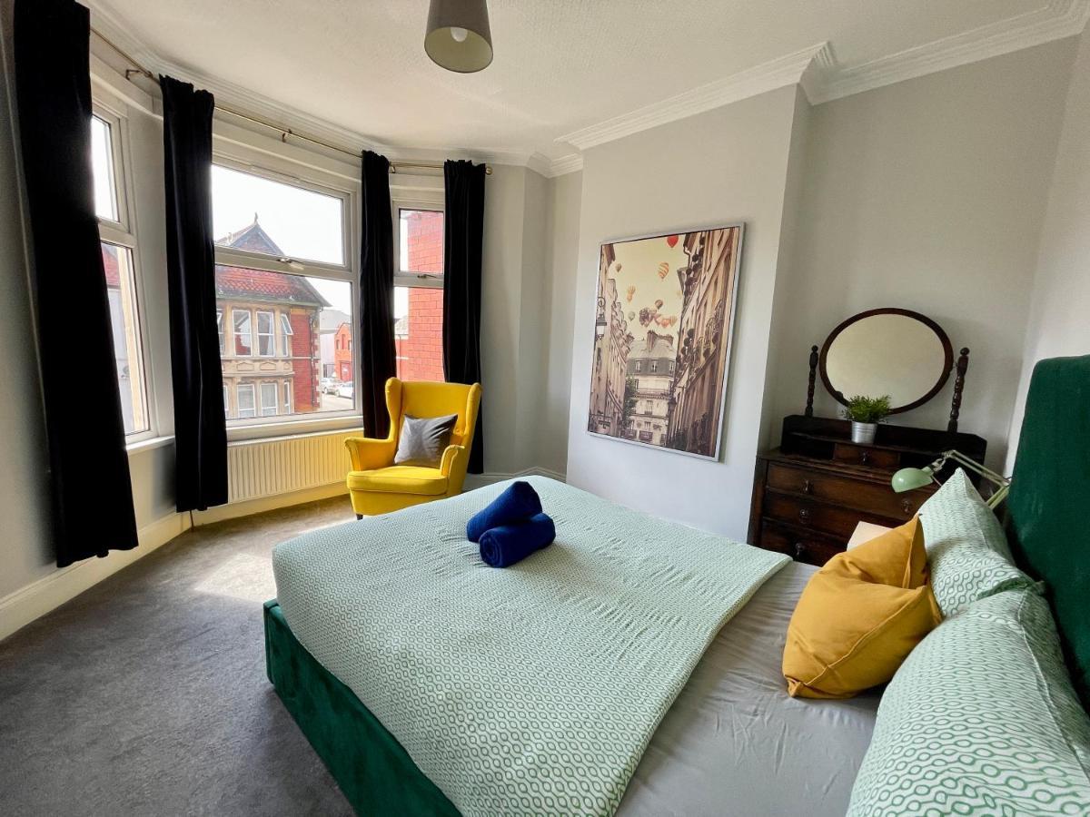 Edwardian City Centre House For Big Groups, Offroad Parking & Hot Tub! Cardiff Buitenkant foto